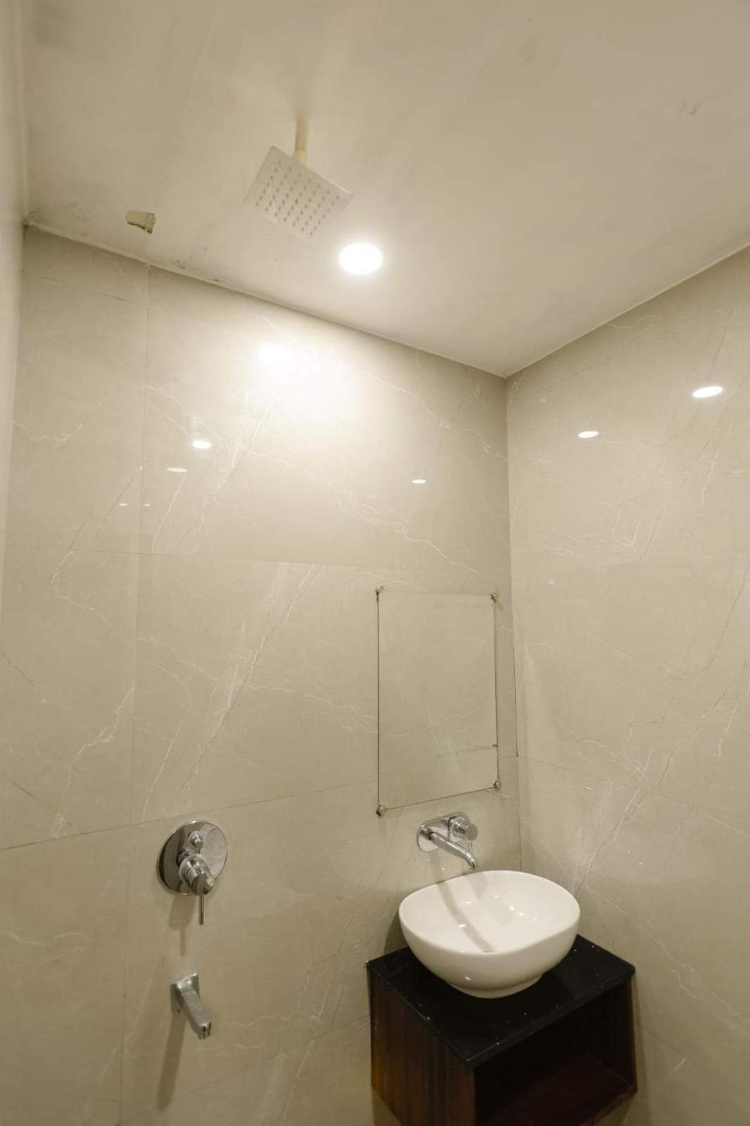 Hotel Rovers Inn Amritsar Ngoại thất bức ảnh